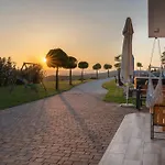 Four Stars Art-pe דירה