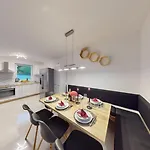 Four Stars Art-pe * Trebnje