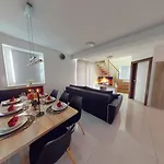 Four Stars Art-pe דירה Trebnje