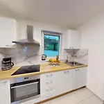 Four Stars Art-pe Trebnje