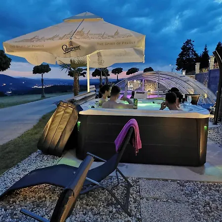 Four Stars Art-pe Trebnje