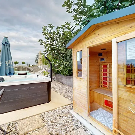 Daire Four Stars Art-pe *