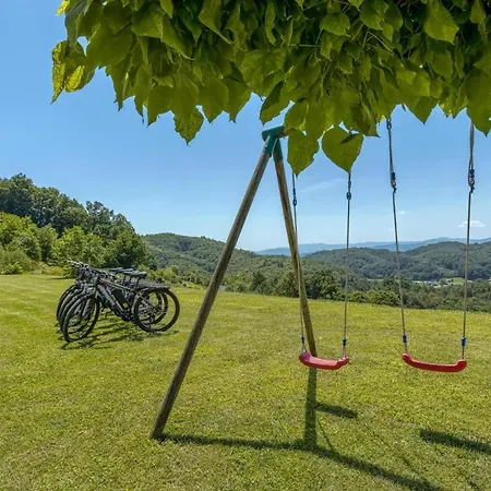 Apartamento Four Stars Art-pe Trebnje