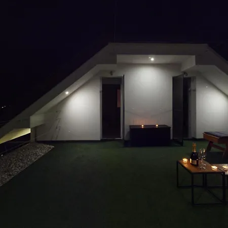 Daire Four Stars Art-pe