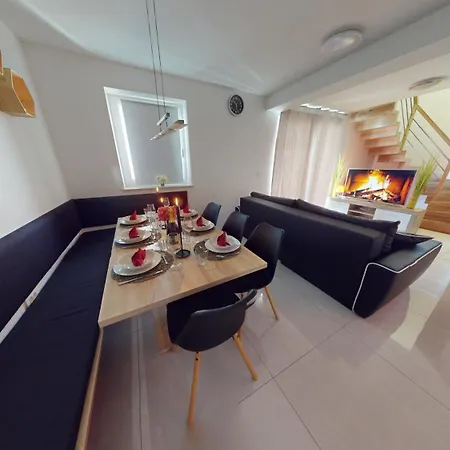 Four Stars Art-pe Daire Trebnje