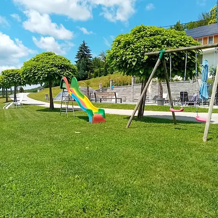 Daire Four Stars Art-pe