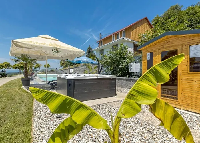 Four Stars Art-pe Trebnje