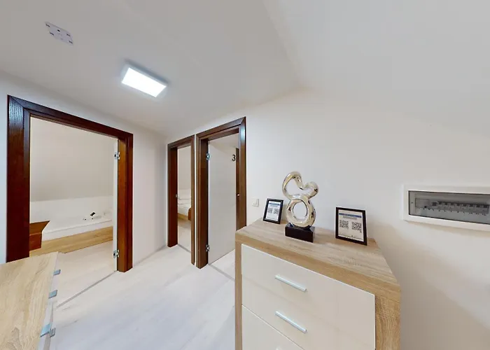 Four Stars Art-pe Trebnje