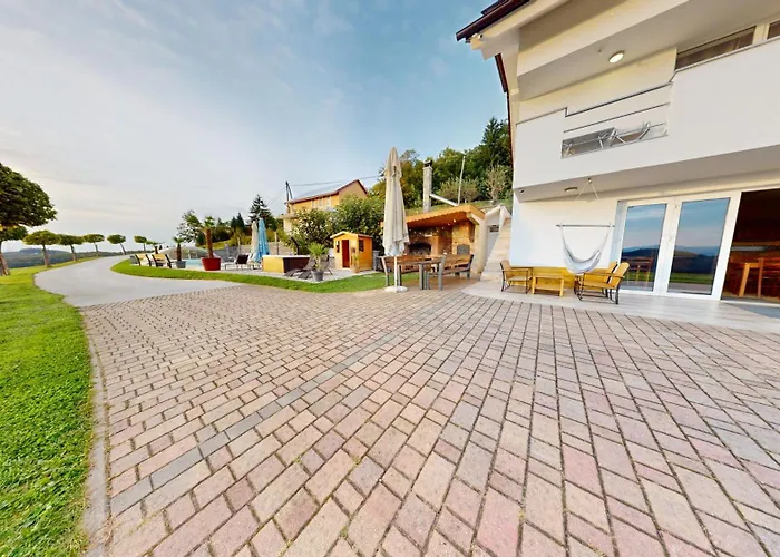 Four Stars Art-pe Appartamento